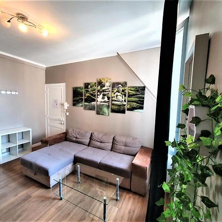 Appartement Refait Par Architecte. Proche De La Gare Et Le Centre De แร็งส์ ภายนอก รูปภาพ