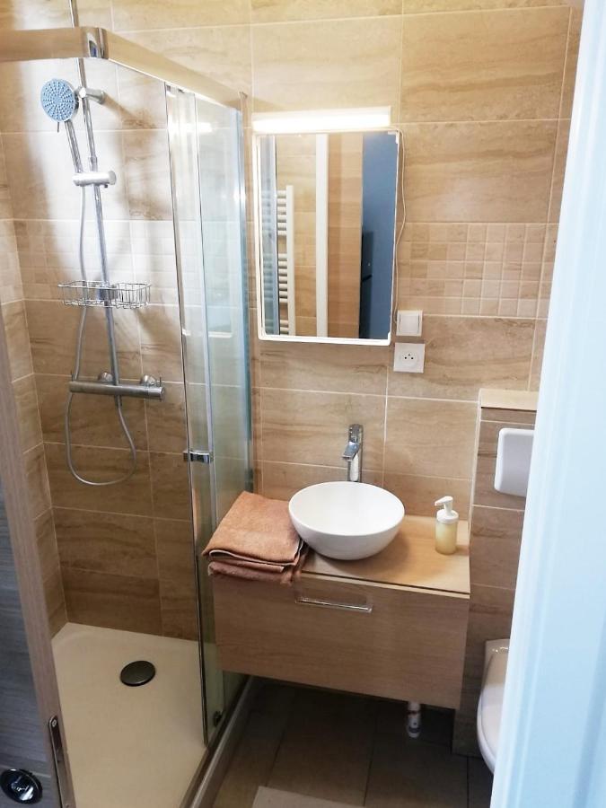 Appartement Refait Par Architecte. Proche De La Gare Et Le Centre De แร็งส์ ภายนอก รูปภาพ