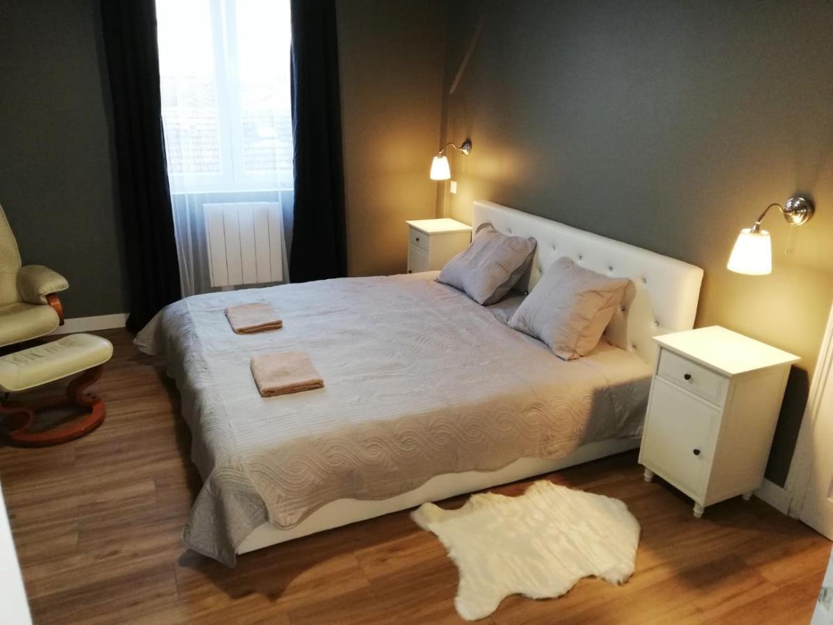 Appartement Refait Par Architecte. Proche De La Gare Et Le Centre De แร็งส์ ภายนอก รูปภาพ